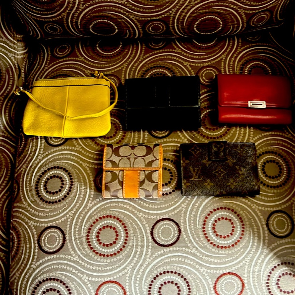 Bunch of ladies wallets!